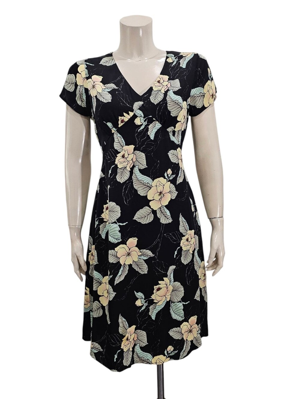 KAHALA Silk Black Floral Shift Slit Short Sleeve Shift Dress 6